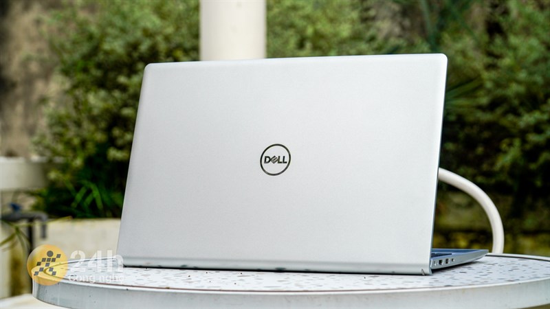 Đánh giá Dell Inspiron 15 3530 Đánh giá Dell Inspiron 15 3530