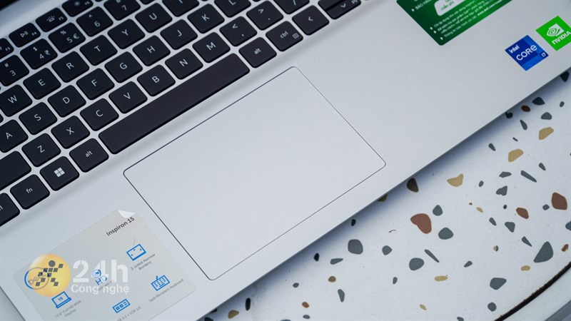 Đánh giá Dell Inspiron 15 3530 Đánh giá Dell Inspiron 15 3530