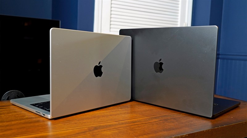 MacBook Pro hướng đến người d&ugrave;ng chuy&ecirc;n nghiệp
