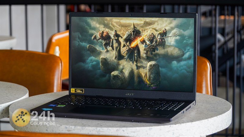 Acer Aspire 7 A715 76G 59MW có thời lượng sử dụng pin tốt hơn nhiều sản phẩm gaming khác cùng tầm