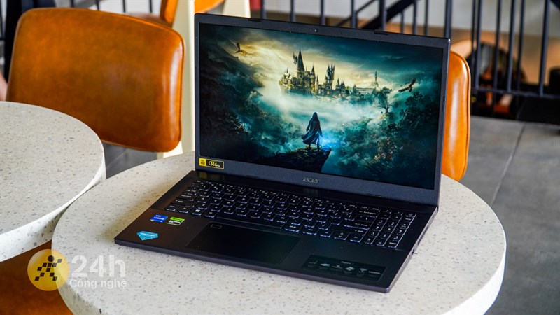 Với thiết kế tối giản, hiệu năng mạnh mẽ thì Acer Aspire 7 A715 76G 59MW là một chiếc laptop đáng sở hữu trong phân khúc 20 triệu