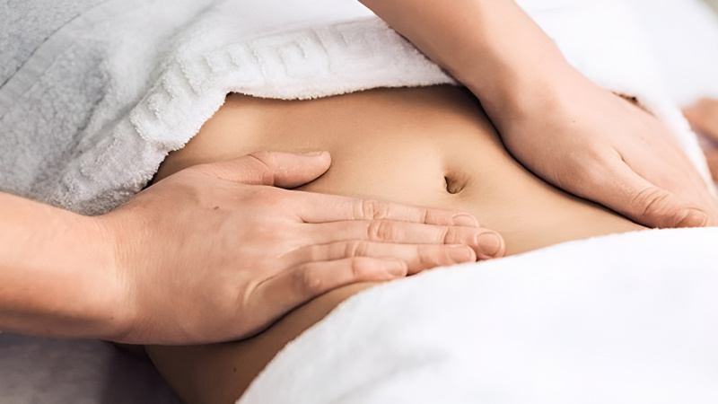 Massage giảm mỡ bụng sau sinh là một phương pháp an toàn và hiệu quả