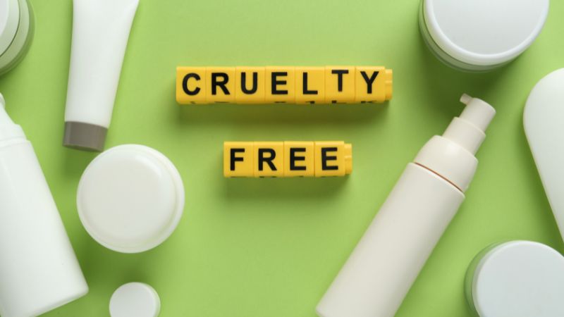 Sữa rửa mặt cruelty-free là loại sữa rửa mặt không được thử nghiệm trên động vật