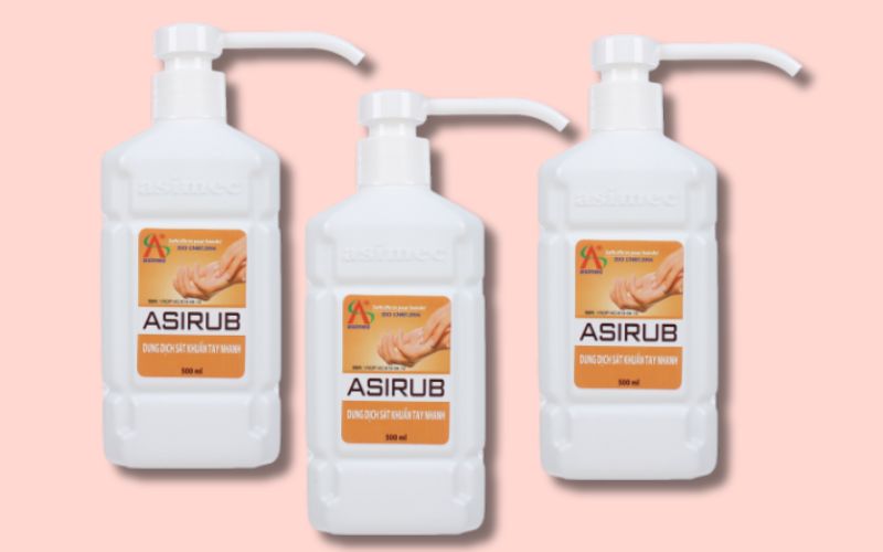 Nước rửa tay khô Asirub được thiết kế dạng chai tiện lợi