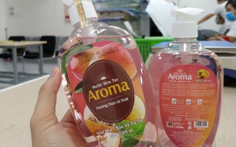 Nước rửa tay Aroma có bao bì cứng cáp