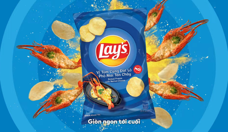 Snack khoai tây Lay’s nay có vị Tôm Càng Đút Lò, bạn đã thử?