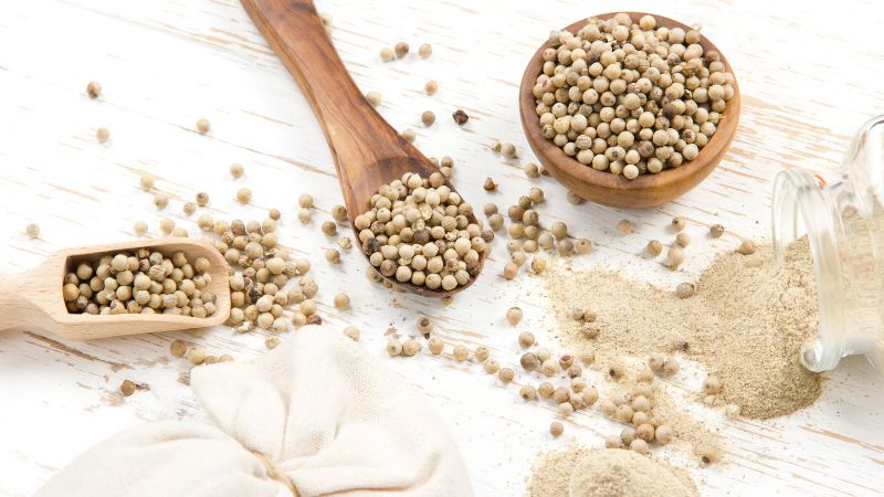 Giá tiêu thế giới Giá tiêu thế giới