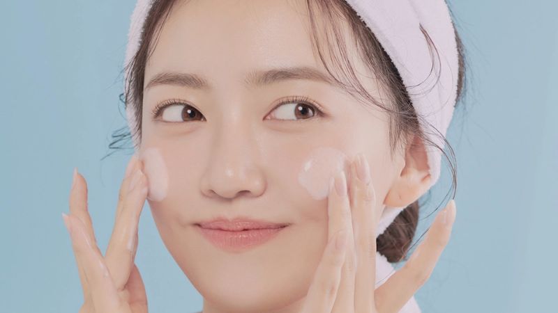 Các câu hỏi thường gặp về sữa rửa mặt Floslek Anti Acne Face Cleansing