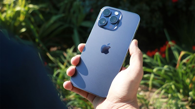 Sáng chủ nhật tất bật săn sale: iPhone 11 | 13 | 14 series cấu hình đỉnh cao