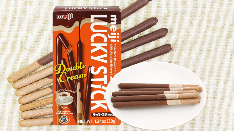 Bánh que Meiji Lucky Stick phủ kem hương cà phê