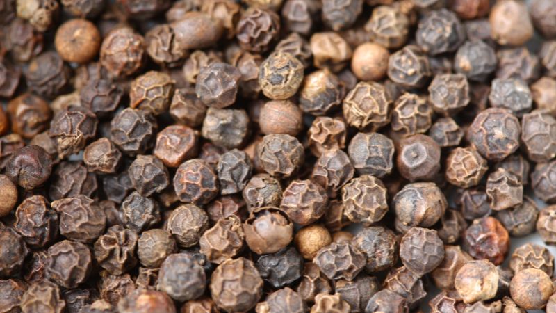 Giá tiêu hôm nay 28/11/2023 trong nước