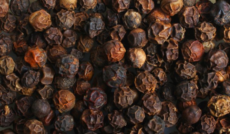 Giá tiêu hôm nay 29/11/2023: Tăng 500 đồng/kg tại một số tỉnh trọng điểm