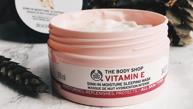 Mặt nạ ngủ The Body Shop Vitamin E