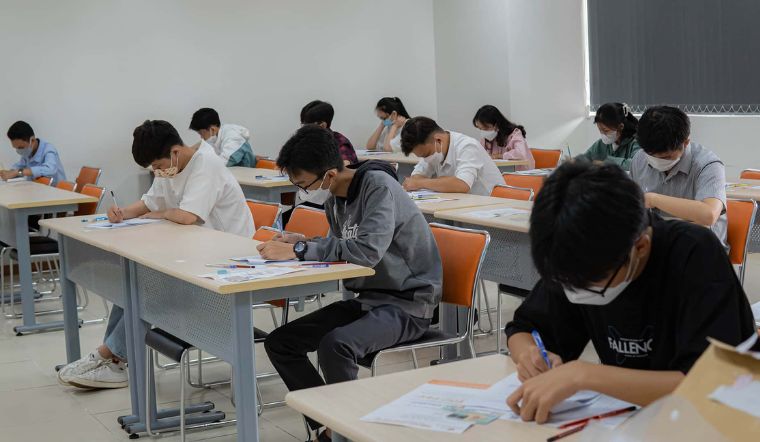 Ngoại ngữ sẽ không còn là môn thi bắt buộc - Thi tốt nghiệp THPT chỉ còn 4 môn
