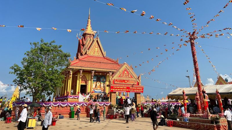 Ngày lễ hội tại chùa Phnô ta Niêu