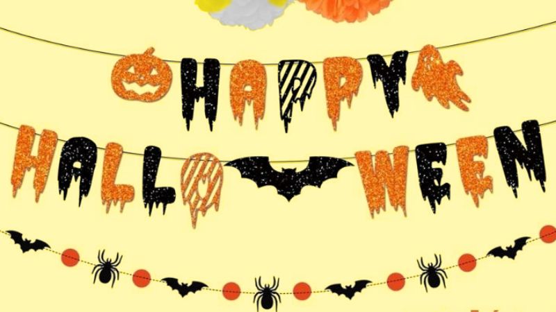 Trang trí Halloween bằng chữ cắt từ giấy