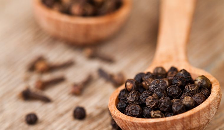 Giá tiêu hôm nay 05/12/2023: Trong nước duy trì ổn định