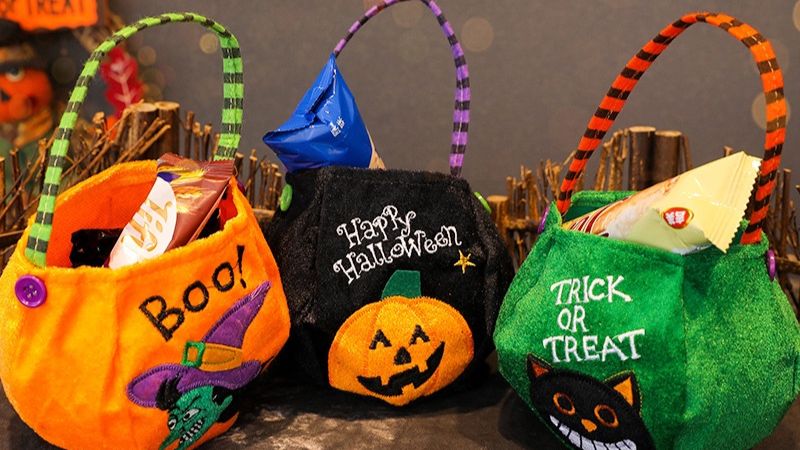 Mẫu giỏ kẹo Halloween bằng vải siêu đáng yêu