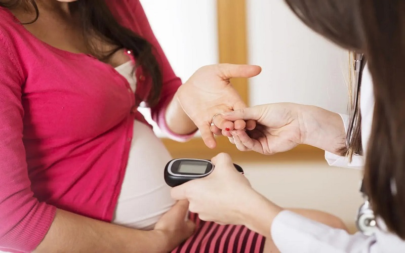 Mẹ bầu dễ mắc bệnh đái tháo đường thai kỳ
