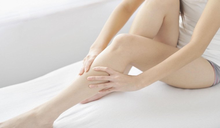 Mẹ bị sưng phù sau sinh do đâu? 10 cách giảm sưng phù sau sinh tự nhiên