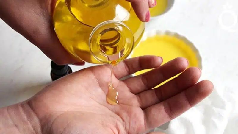 Gel bôi trơn dạng gốc dầu