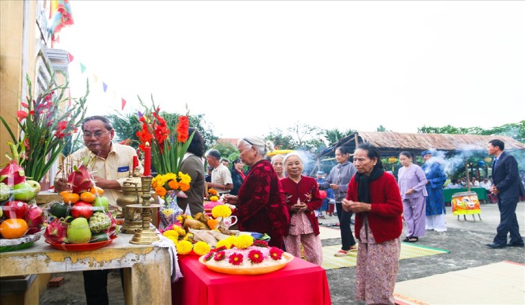 Tìm hiểu lễ hội Cầu Bông ở Hội An ở ở làng rau hơn 500 tuổi