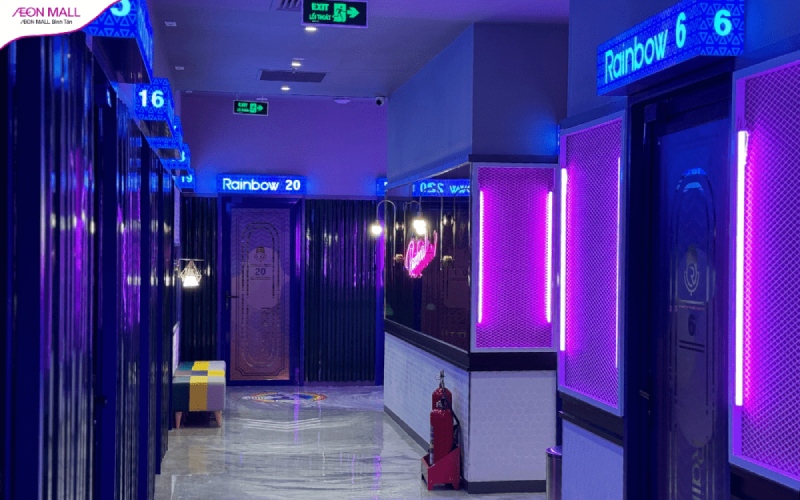 Giá thuê phòng hát tại Rainbow Noraebang tại AEON Mall Bình Tân khá hợp lý, phù hợp với túi tiền của nhiều người