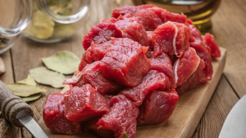 Thực phẩm màu đỏ tốt cho lá lách: Thịt bò
