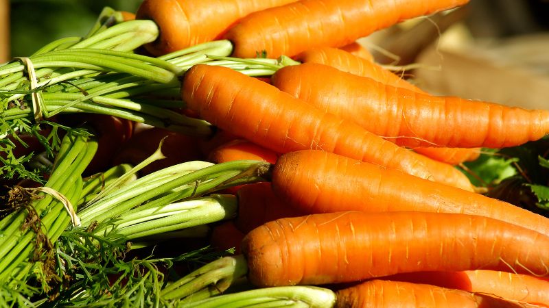 Thực phẩm màu cam tốt cho thận: Cà rốt