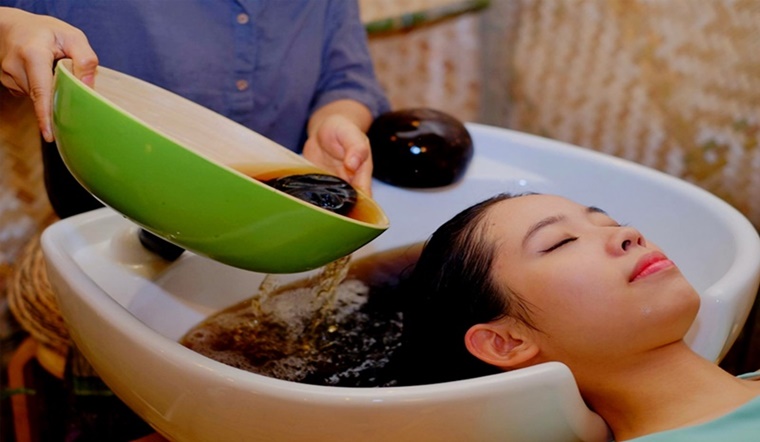 Gội đầu dưỡng sinh là gì? Lợi ích và cách gội đầu dưỡng sinh chuẩn spa