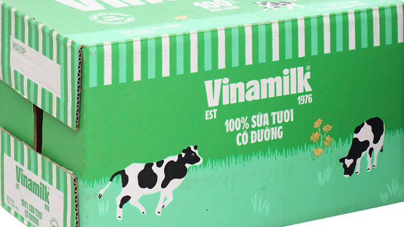 Thùng 12 hộp sữa tươi tiệt trùng có đường Vinamilk 100% Sữa tươi 1 lít