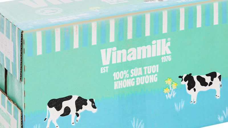 Thùng 12 hộp sữa tươi tiệt trùng không đường Vinamilk 100% Sữa tươi 1 lít