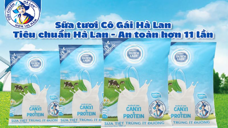 Sữa tiệt trùng Cô gái Hà Lan ít đường bịch 180ml