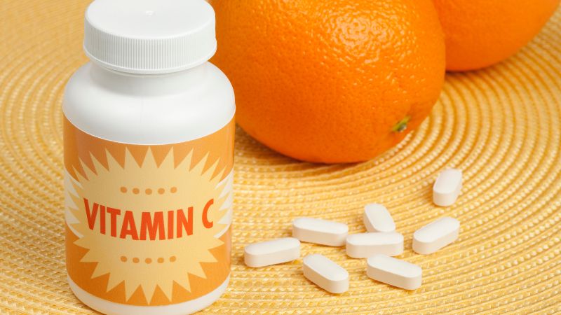 Chị em cần ghi nhớ đủ 4 điều sau khi uống vitamin C để tốt cho da và sức khỏe
