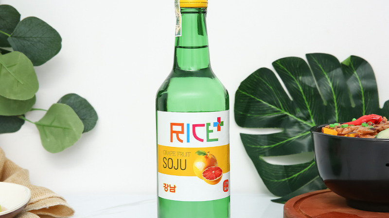 Rượu soju Rice+ hương bưởi 12.5%
