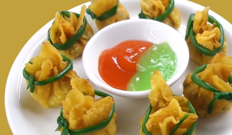 Vào bếp làm món há cảo túi tiền cho cả năm rủng rỉnh tiền tài