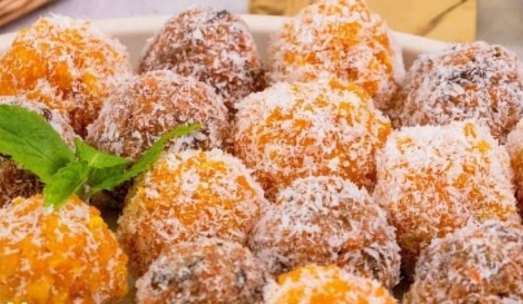 Mách bạn cách làm mứt cà rốt phô mai xí muội dẻo ngon, chua ngọt cho ngày Tết