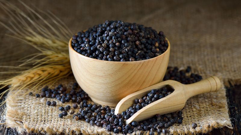 Giá tiêu thế giới Giá tiêu thế giới