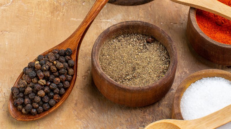 Giá tiêu thế giới Giá tiêu thế giới