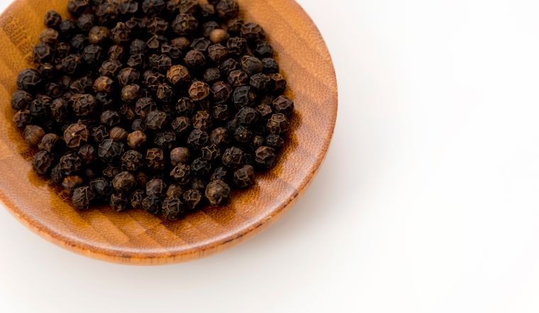 Giá tiêu hôm nay 28/03/2024: Giữ mức cao nhất 96.000 đồng/kg