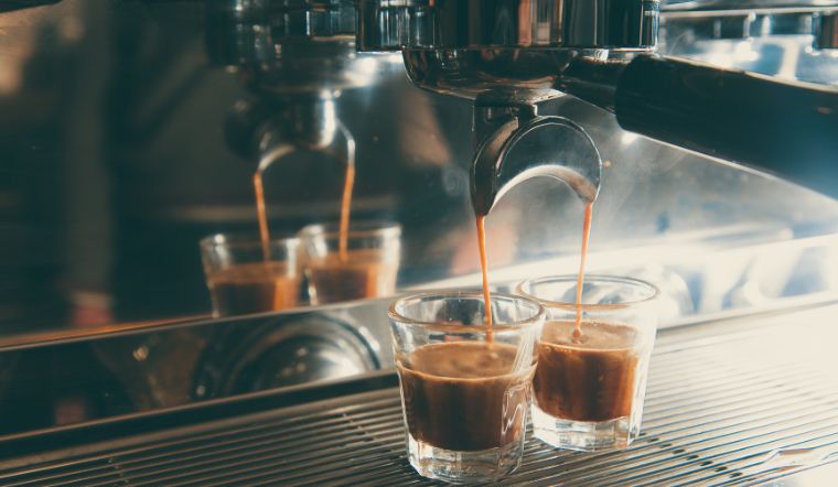Xem ngay 5 lỗi thường gặp khi pha cà phê espresso mà nhiều người hay mắc phải