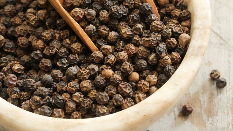 Giá tiêu thế giới