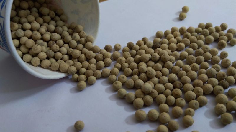 Giá tiêu thế giới