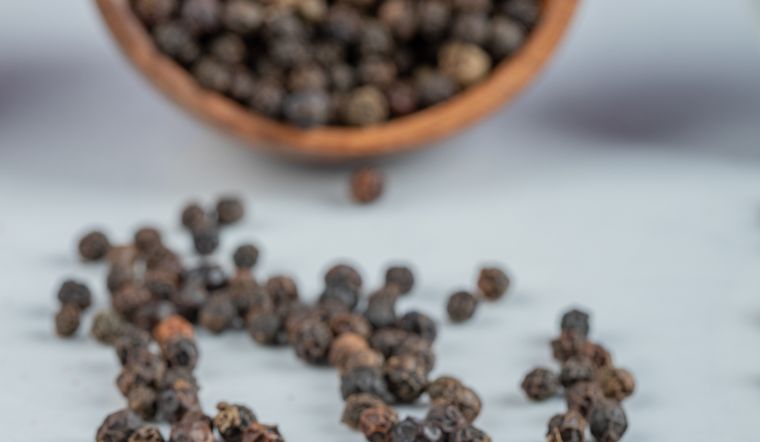 Giá tiêu hôm nay 06/04/2024: Biến động trái chiều tại vài nơi