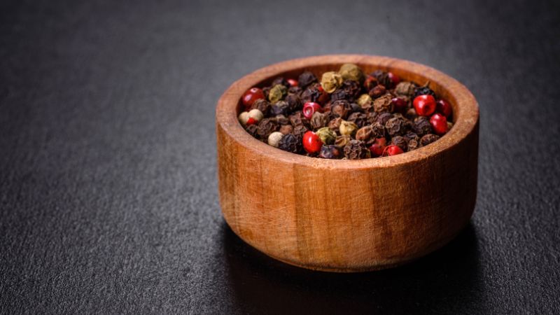 Giá tiêu thế giới Giá tiêu thế giới