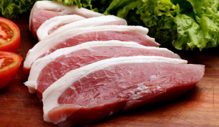 Giá thịt heo hôm nay 06/05: Ưu đãi giảm lên đến 31%
