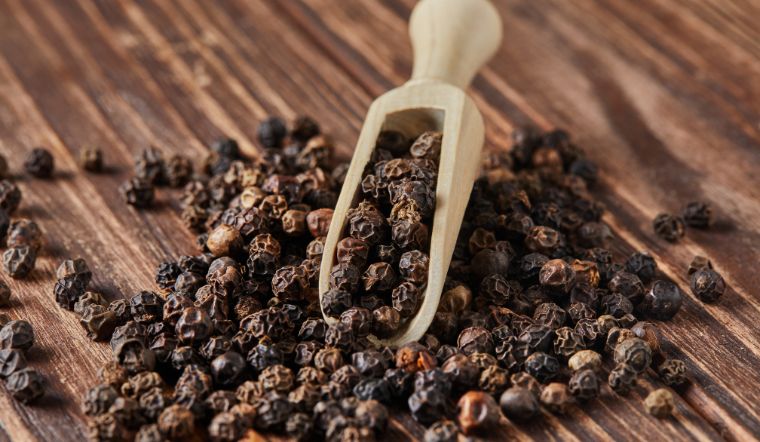 Giá tiêu hôm nay 06/05/2024: Tăng mạnh 4.000 đồng/kg