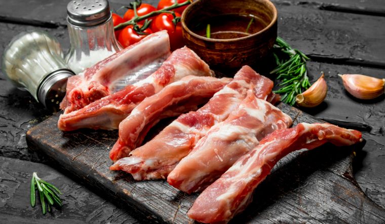 Giá thịt heo hôm nay 11/05: Chân giò chỉ 27.000 đồng/kg