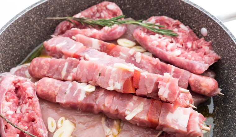Giá thịt heo hôm nay 14/05: Giò heo C.P 87.000 đồng/kg