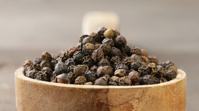 Giá tiêu thế giới